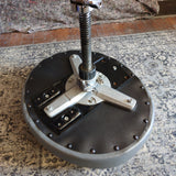 Used 4 Leg Pearl Roadster D-2000 Top Stool / Throne